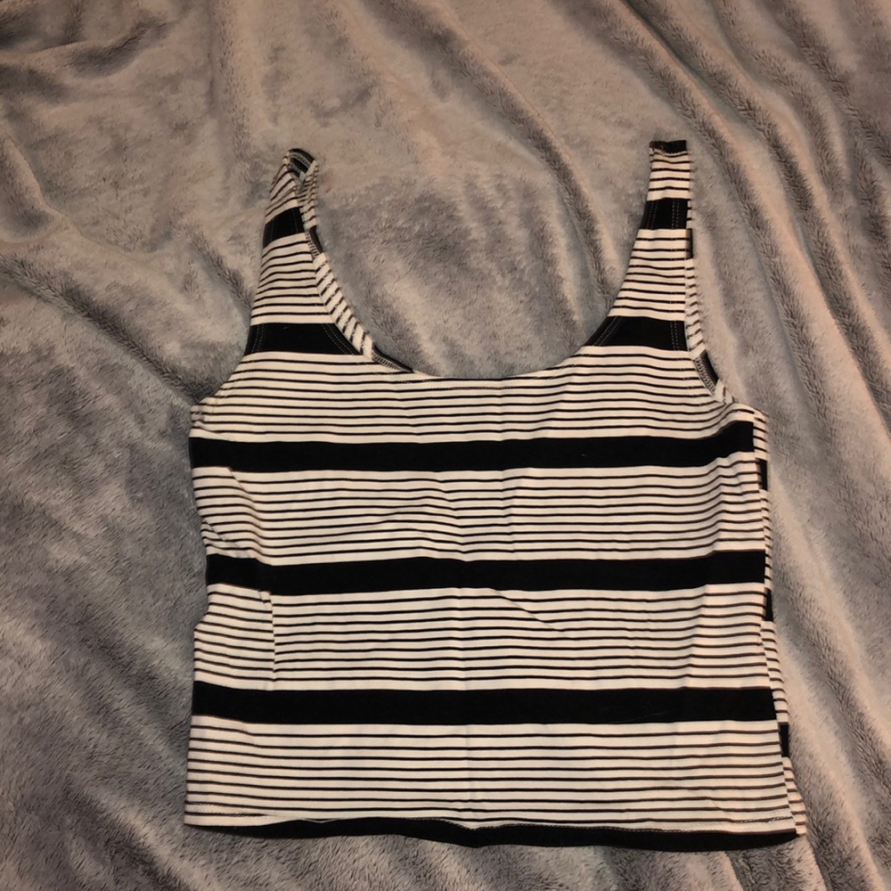 Forever 21 tank